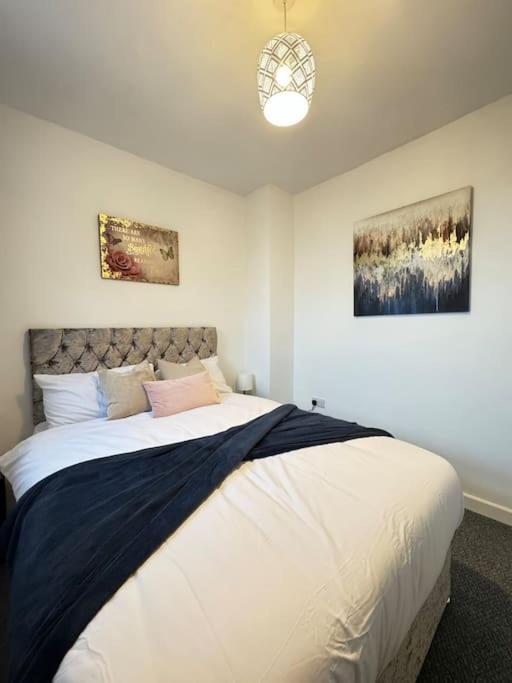 Cosy Home In Barnsley Centre 外观 照片