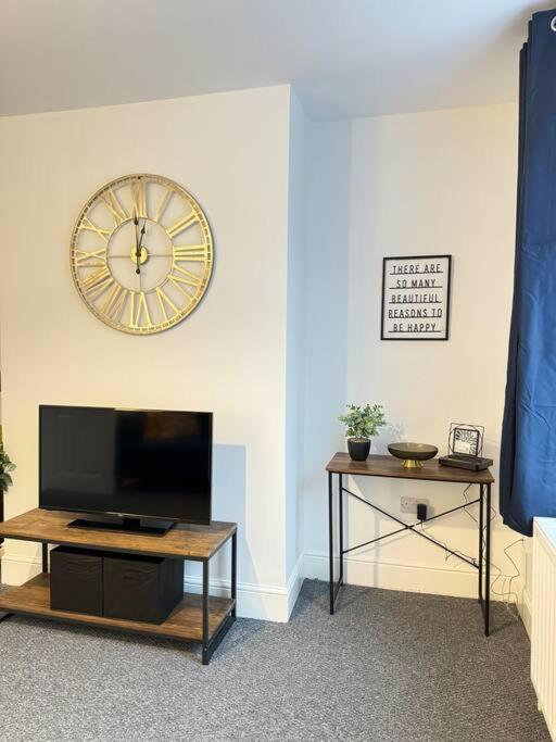 Cosy Home In Barnsley Centre 外观 照片