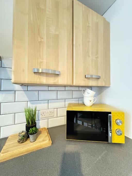 Cosy Home In Barnsley Centre 外观 照片