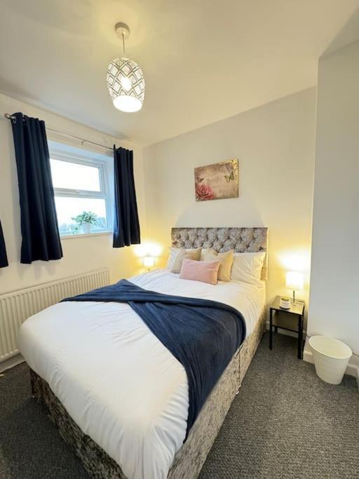 Cosy Home In Barnsley Centre 外观 照片